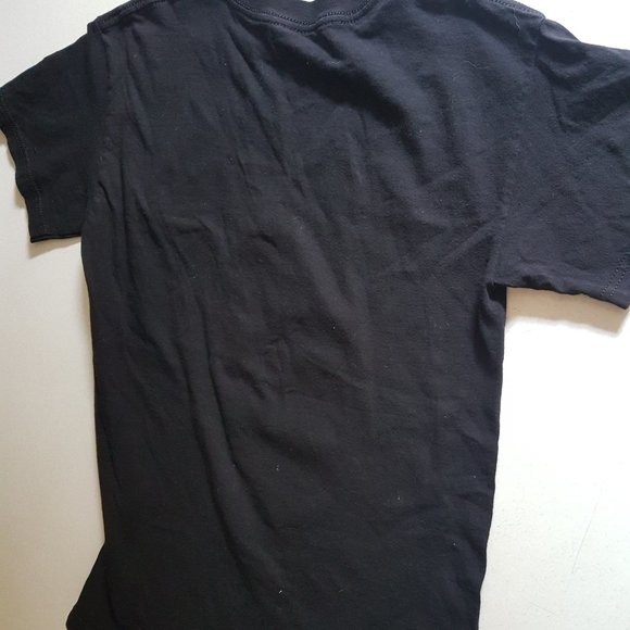 Billie Eilish Black Tee T-Shirt Unisex Size Small - Picture 3 of 3